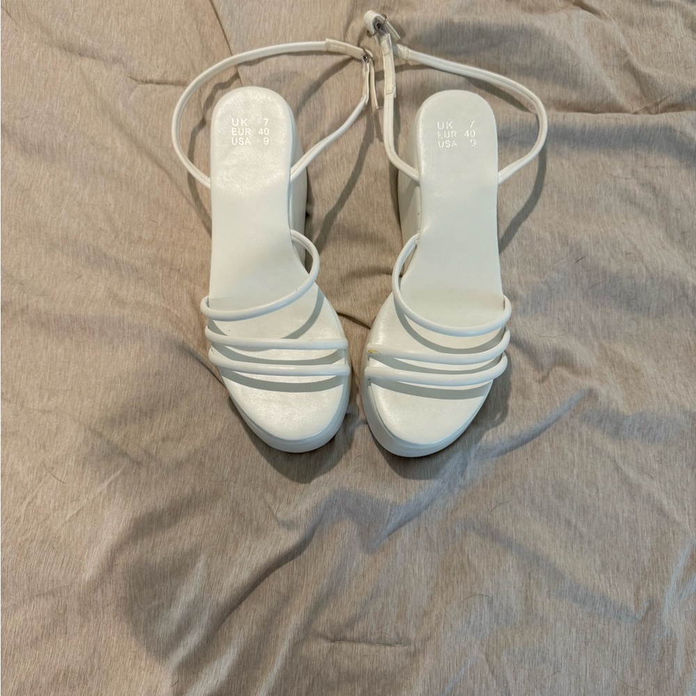 Elegant White Strappy Sandals
